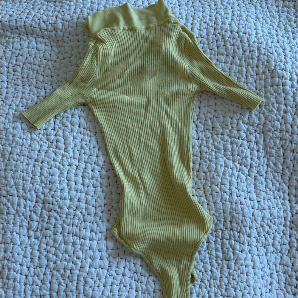 Yellow Ribbed Bodysuit - Picture 2 of 6